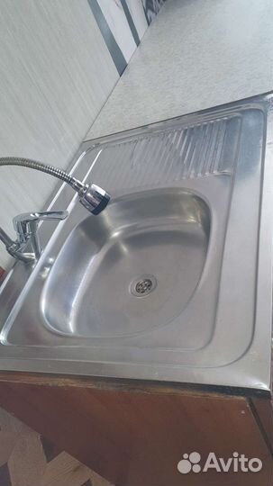 Продам кухонный гарнитур бу