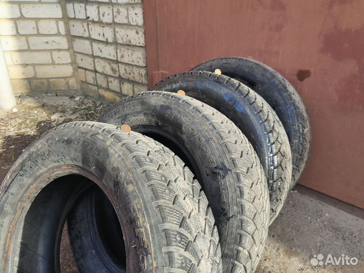 Bfgoodrich G-Force Stud 195/65 R15 95Q