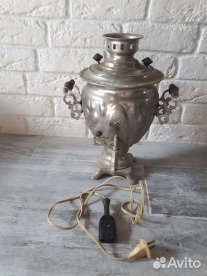 Самовары электрические 2.5л и 4л