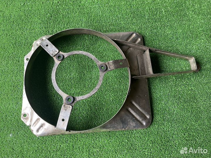 Кожух вентилятора радиатора Хром ваз 2105-07