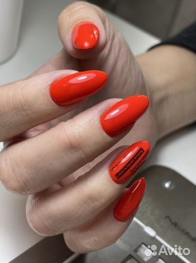 Маникюр, педикюр