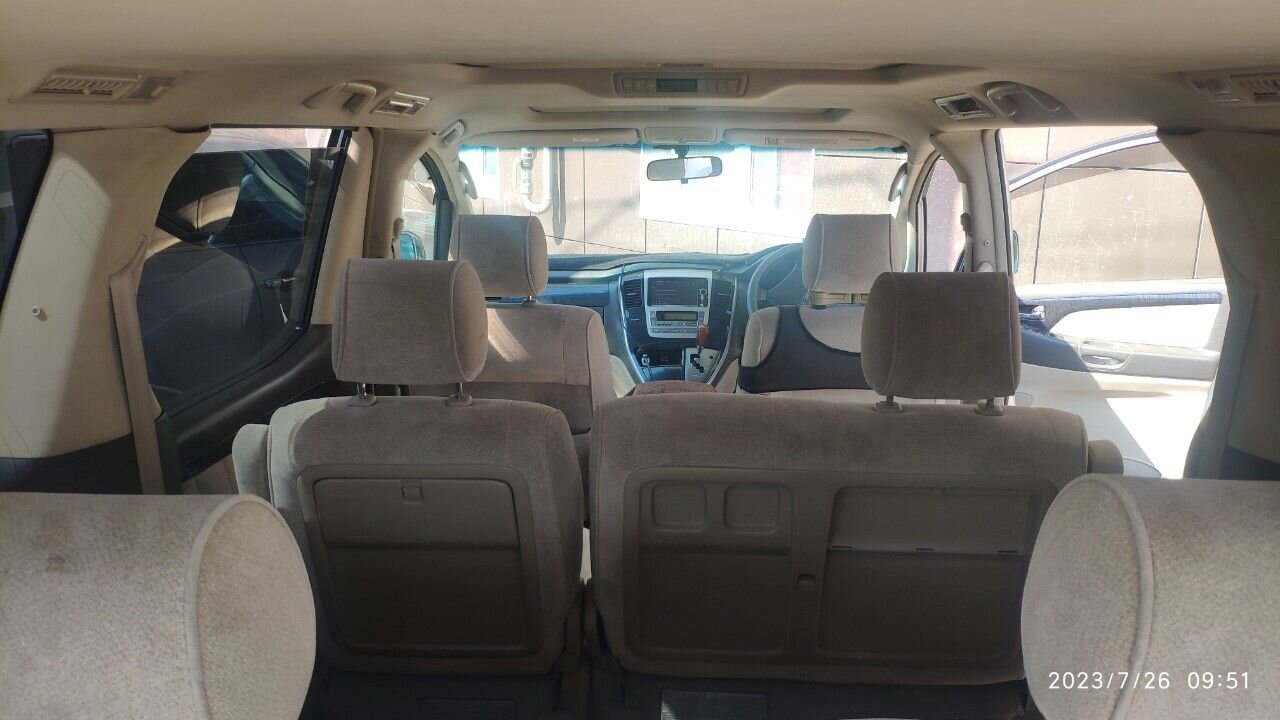 Toyota Alphard: фото владельца