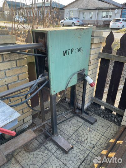 Аппарат точечной сварки и фальцепрокатный станок