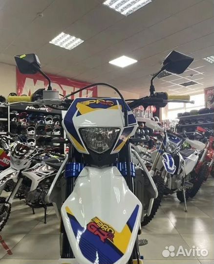 Мотоцикл GR2 Pro 300 (вод.охл.ZS174MN) 21/18 (2022