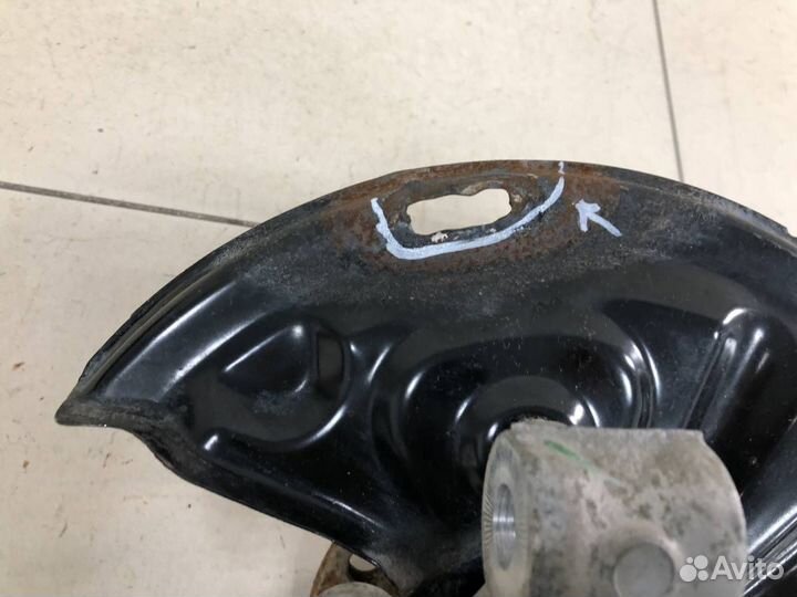 Кулак поворотный задний правый Volkswagen Tiguan 2