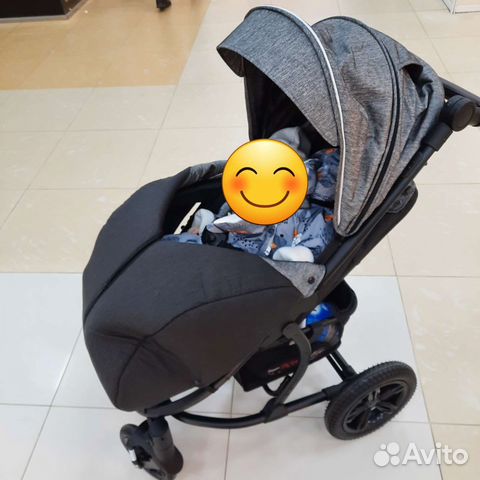 Коляска всесезонная