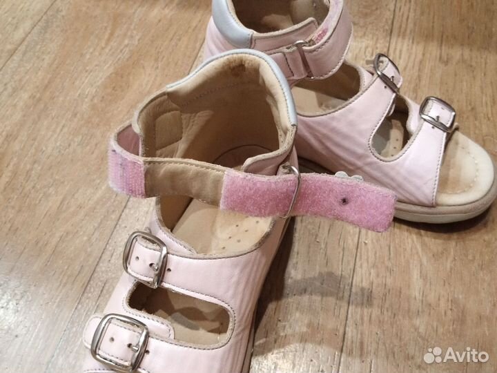 Сандалии 27 размер