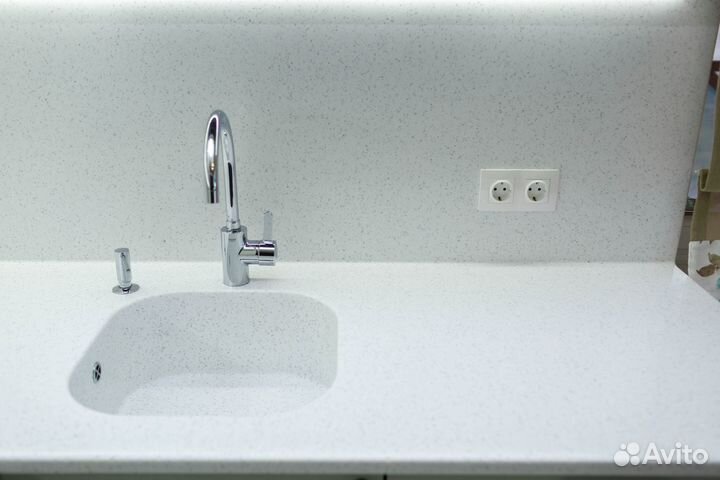 Столешницы из искусственного камня