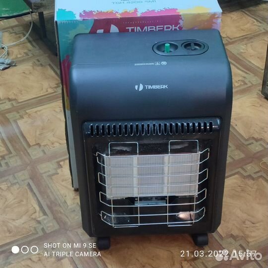 Газовая печь Timberk TGH 4200 SM1 4.2 кВт, 60 м2