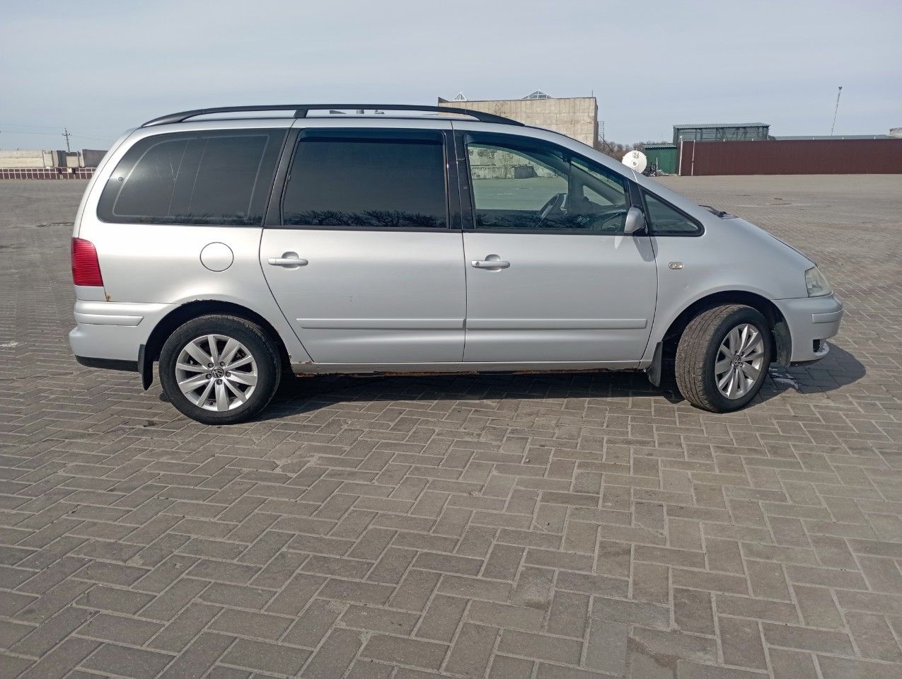 Volkswagen Sharan: фото владельца