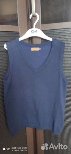 Школьный пиджак,брюки,жилетка 146