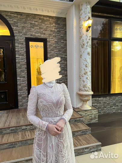 Вечернее платье