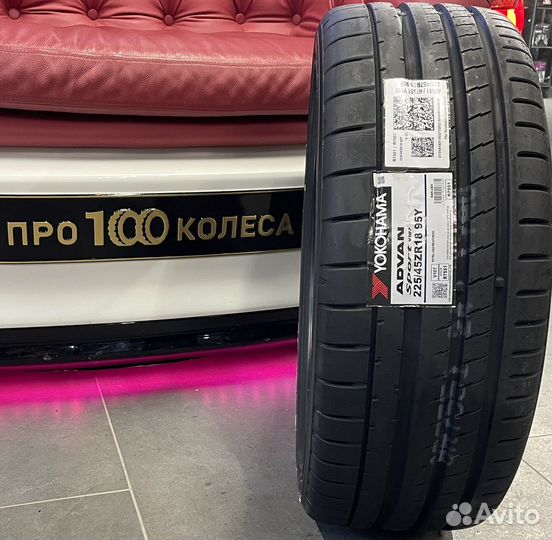 Yokohama Advan Sport V107 225/45 R18 95Y