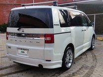 Mitsubishi Delica D5 2.4 CVT, 2010, 175 000 км, с пробегом, цена 2 500 000 руб.