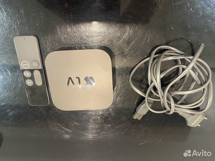 Тв приставка apple tv