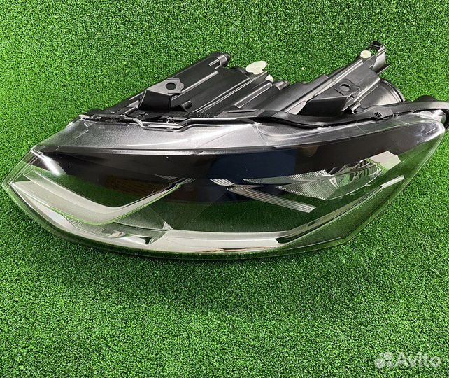 Фара левая Поло 15-20