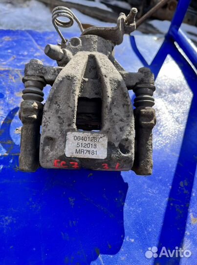 Суппорт задний левый Geely Emgrand ec7