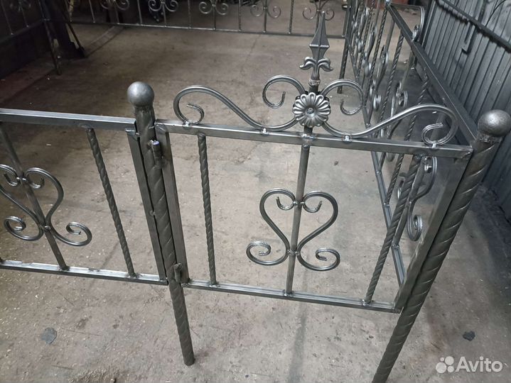 Ритуальные ограды