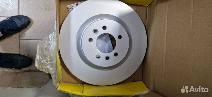 Диски тормозные передние Textar Range Rover