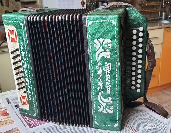Гармошка зеленая СССР Тульская 301