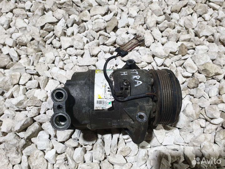 Компрессор кондиционера Opel Astra H