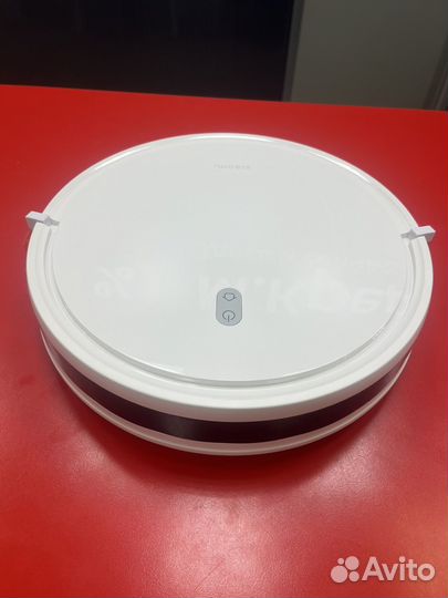 Робот пылесос