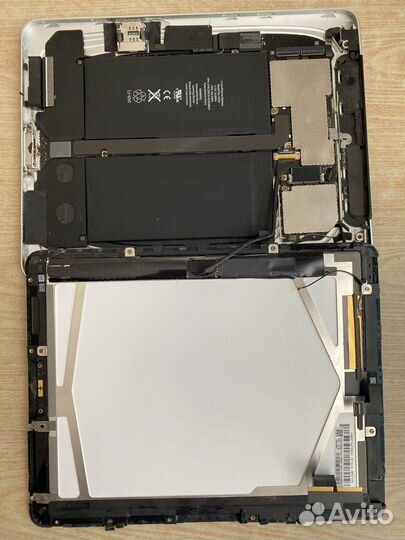 iPad 1, 2 по частям