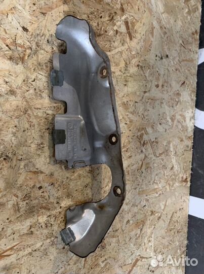 Экран тепловой Skoda Octavia A5 1.4 TSI 2011