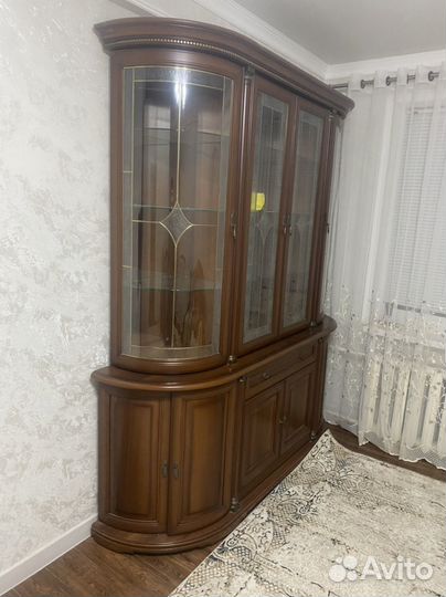 Буфеты и серванты