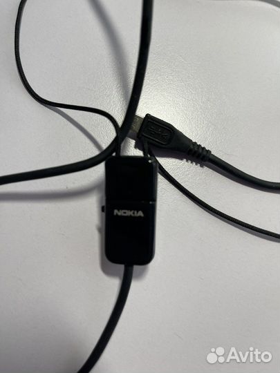 Наушники на телефон