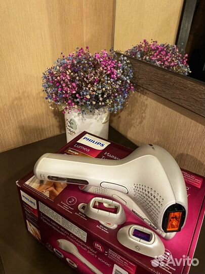 Фотоэпилятор Philips SC2003 Lumea Prestige