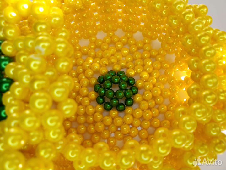 Ваза из бусин