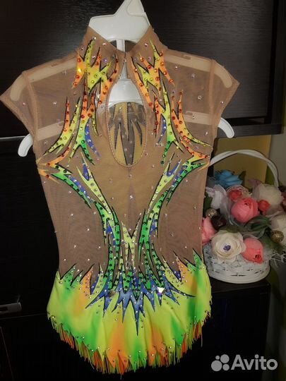 Купальник для художественной гимнастики