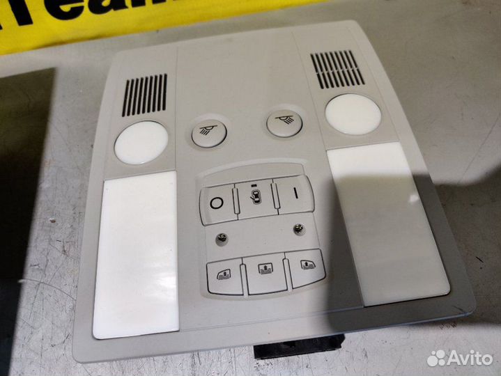 Плафон салонный Audi A8 D3 4E2 4E8 BVJ 4.2 2008