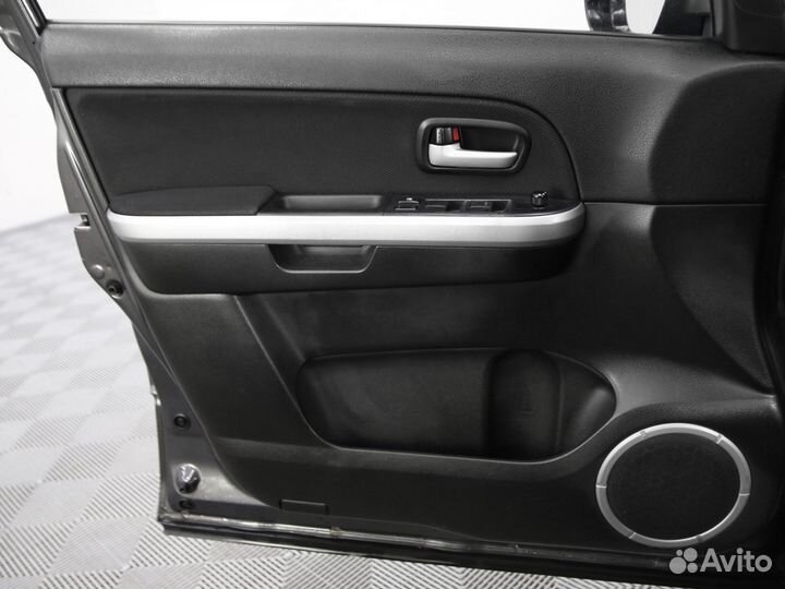 Suzuki Grand Vitara 2.0 AT, 2011, 157 120 км