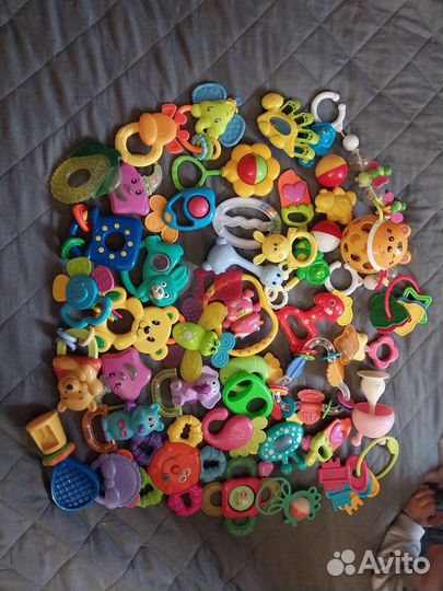 Игрушки погремушки пакетом