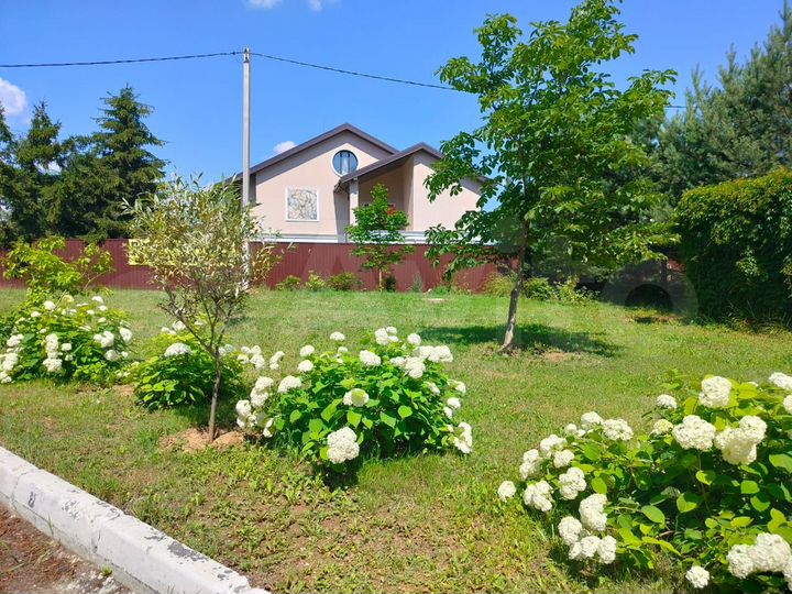 2-к. квартира, 139 м², 1/3 эт.