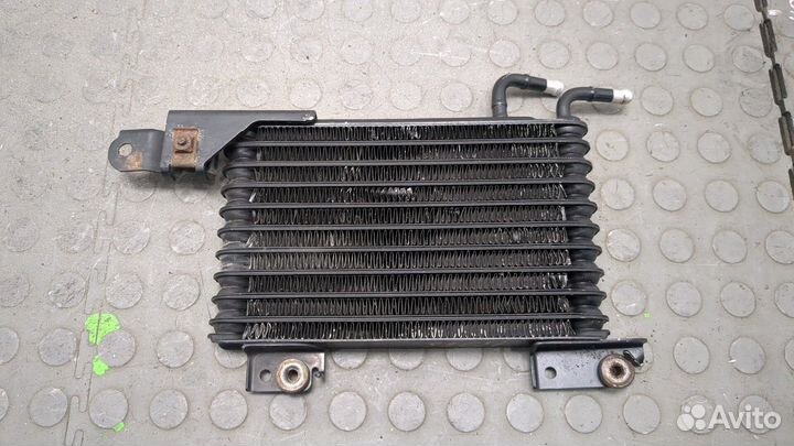 Радиатор масляный Toyota Sequoia, 2001