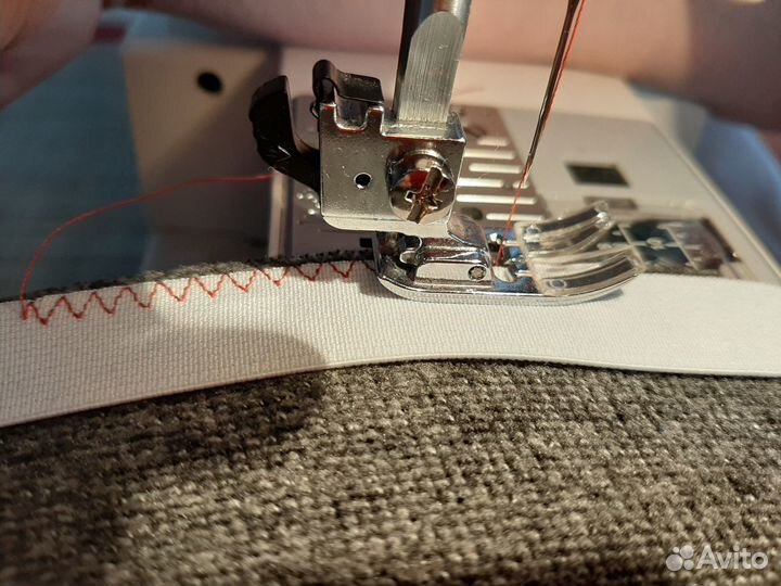 Обучение работе на коверлоках