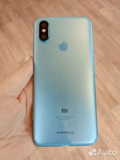 Xiaomi Mi A2, 4/64 ГБ