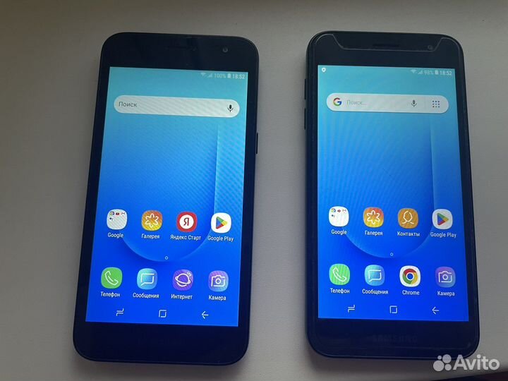 Два телефона Samsung