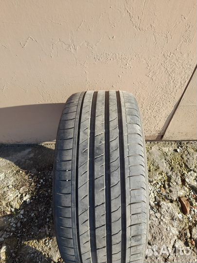 Nexen N'Fera SU1 235/40 R18