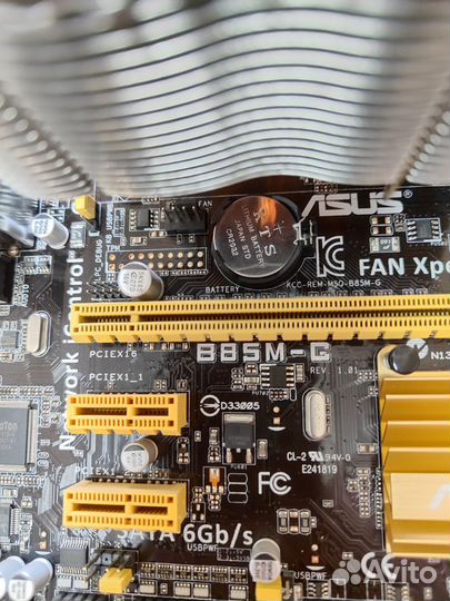 Материнская плата с процессором I7 и памятью ddr-3