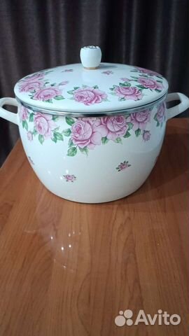 Кастрюля Wellberg эмалированная новая