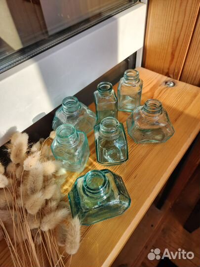Старинные бутылки, чернильницы