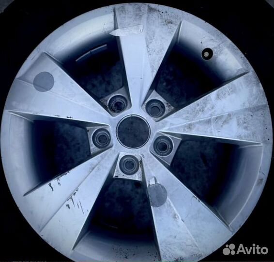 R16 5х112 один диск Skoda VW Audi 5e0601025be8z8