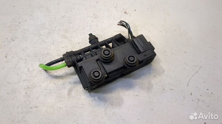 Блок клапанов Land Rover Discovery 3, 2005