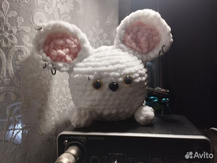 Кастом одежды акрил/ вышивка, эскизы, чертежи и тп