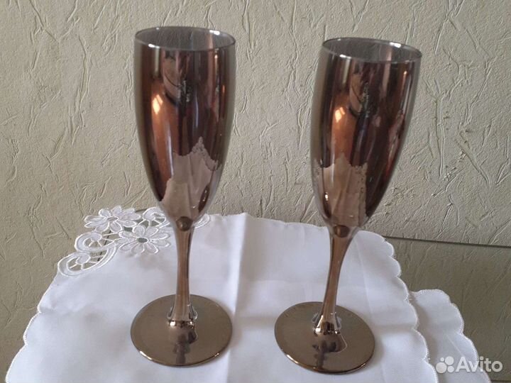 Бокалы для шампанского