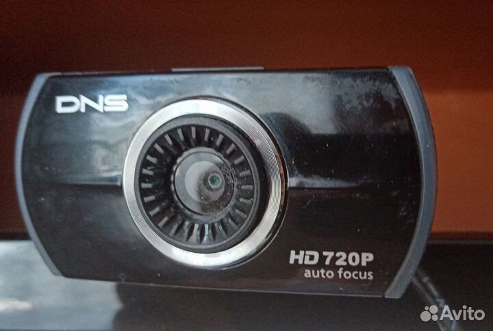 Веб-камера DNS-HD703AB